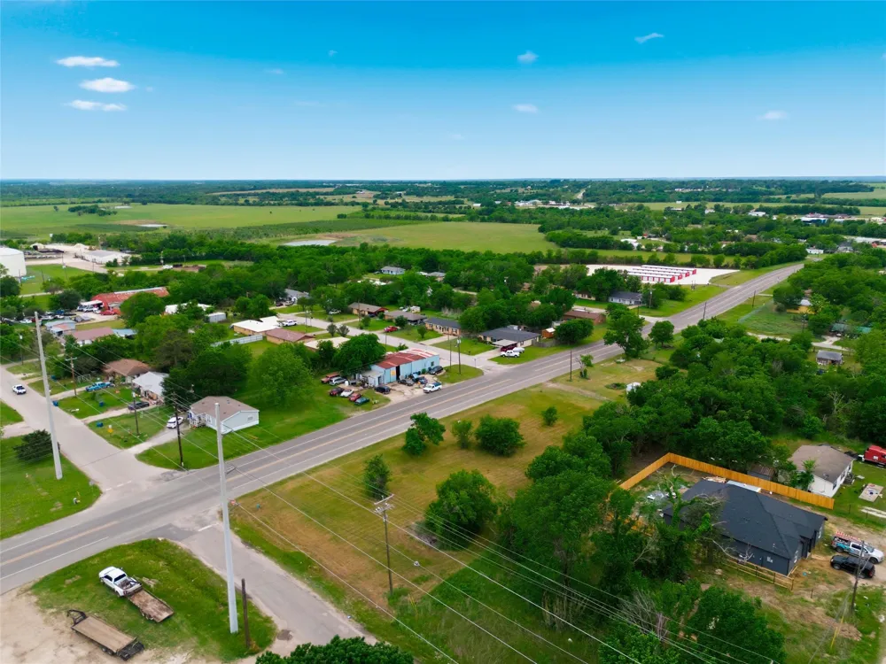 400 W Tyler Street Mexia, TX 76667