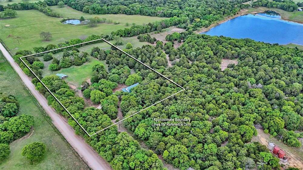 186 County Road 429 Muenster, TX 76252
