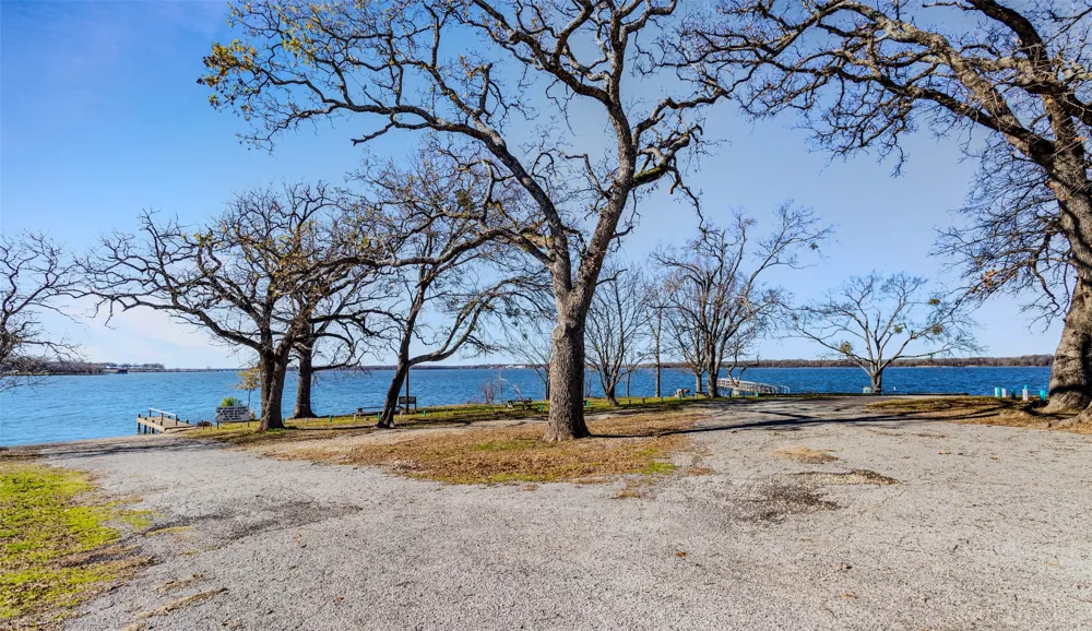 Torama Wills Point, TX 75169