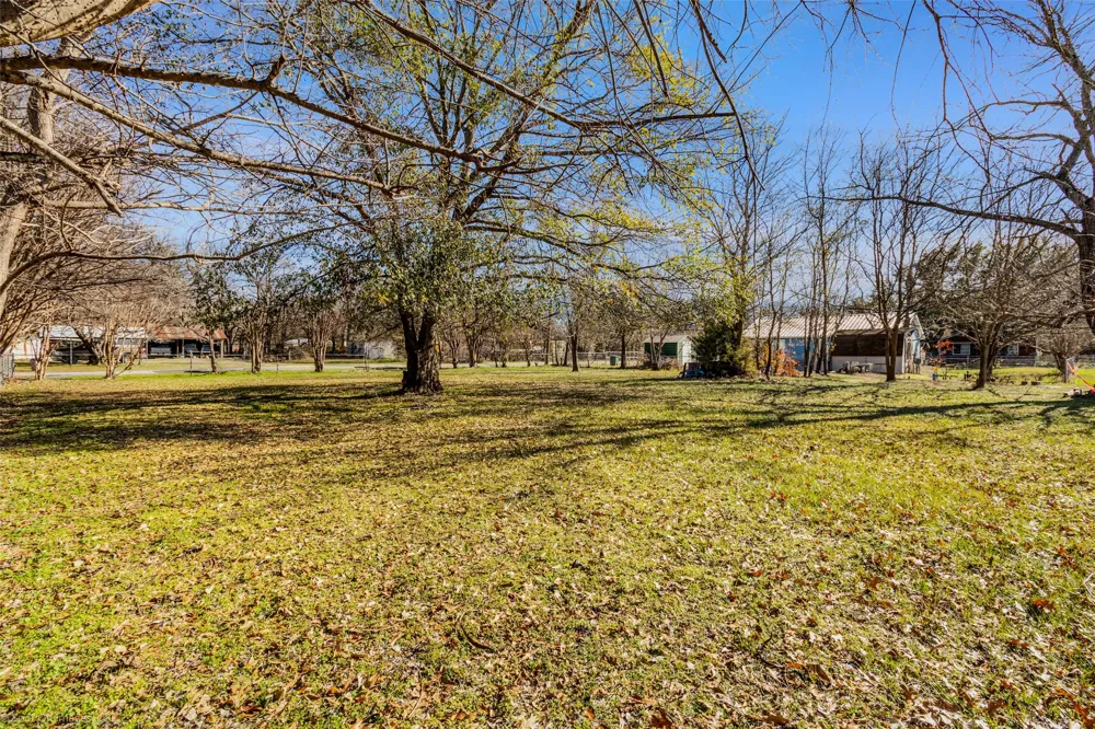 Torama Wills Point, TX 75169