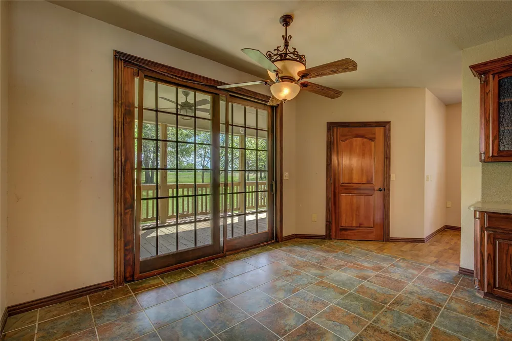 1355 County Road 4719 Wolfe City, TX 75496