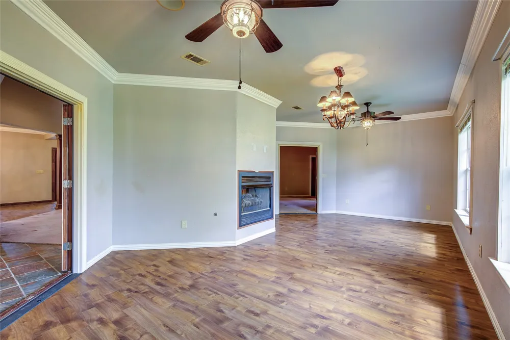 1355 County Road 4719 Wolfe City, TX 75496
