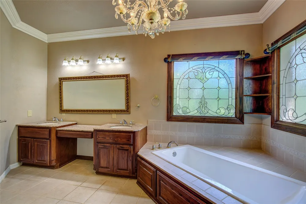 1355 County Road 4719 Wolfe City, TX 75496