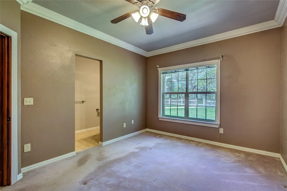1355 County Road 4719 Wolfe City, TX 75496