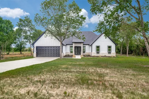 9313 W Shoreline Drive