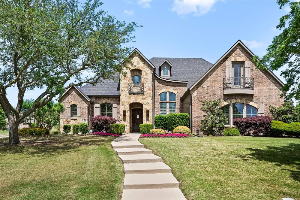 1 Kensington Drive Heath, TX 75032