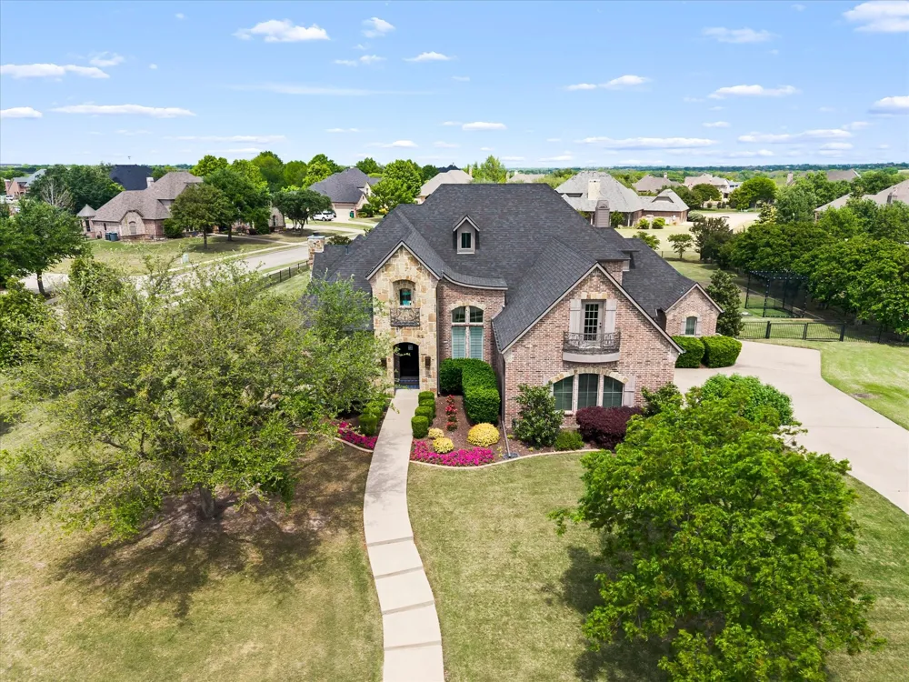 1 Kensington Drive Heath, TX 75032