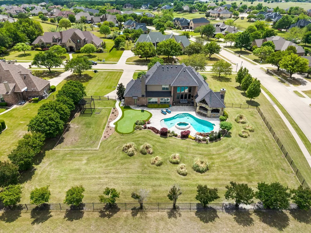 1 Kensington Drive Heath, TX 75032