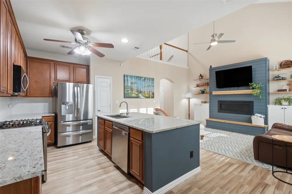 6204 Crescent Street North Richland Hills, TX 76180