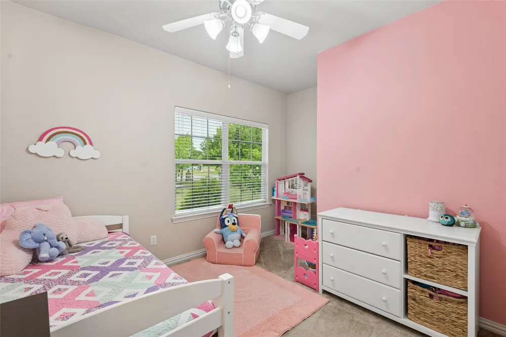 6204 Crescent Street North Richland Hills, TX 76180
