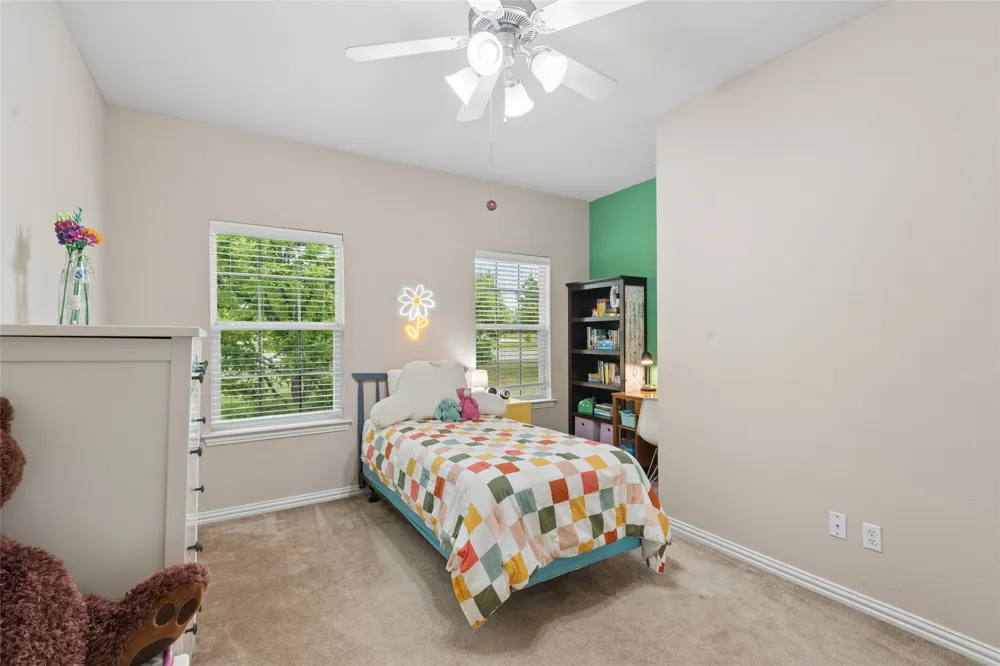 6204 Crescent Street North Richland Hills, TX 76180