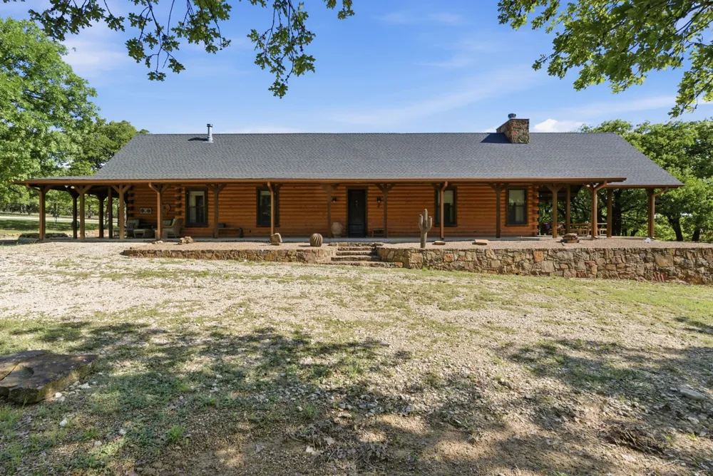2197 Netherly Lane Forestburg, TX 76239