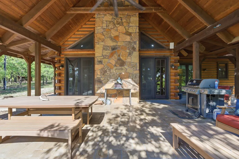 2197 Netherly Lane Forestburg, TX 76239