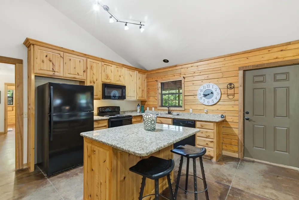 2197 Netherly Lane Forestburg, TX 76239