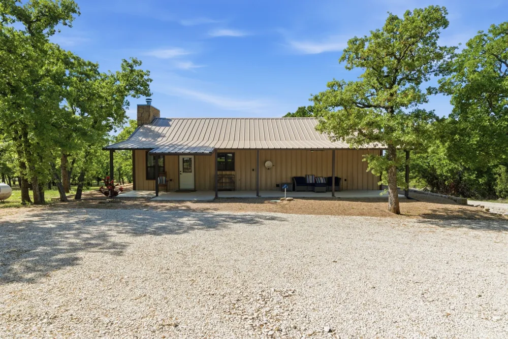 2197 Netherly Lane Forestburg, TX 76239