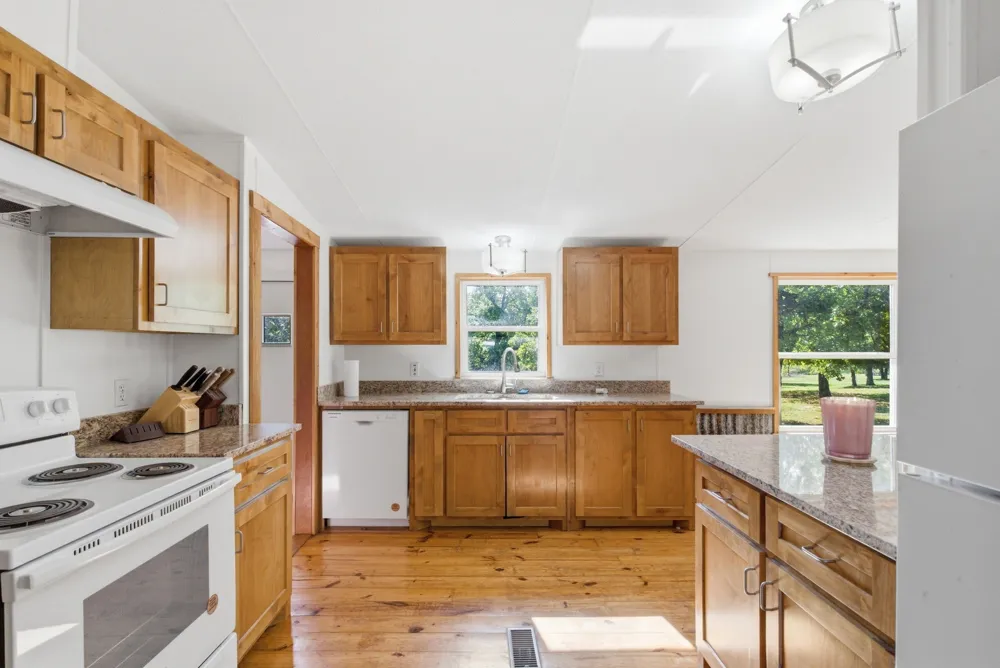 2197 Netherly Lane Forestburg, TX 76239