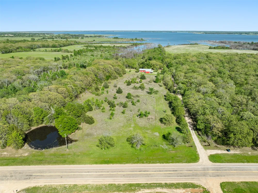 320 Fm 897 Telephone, TX 75488