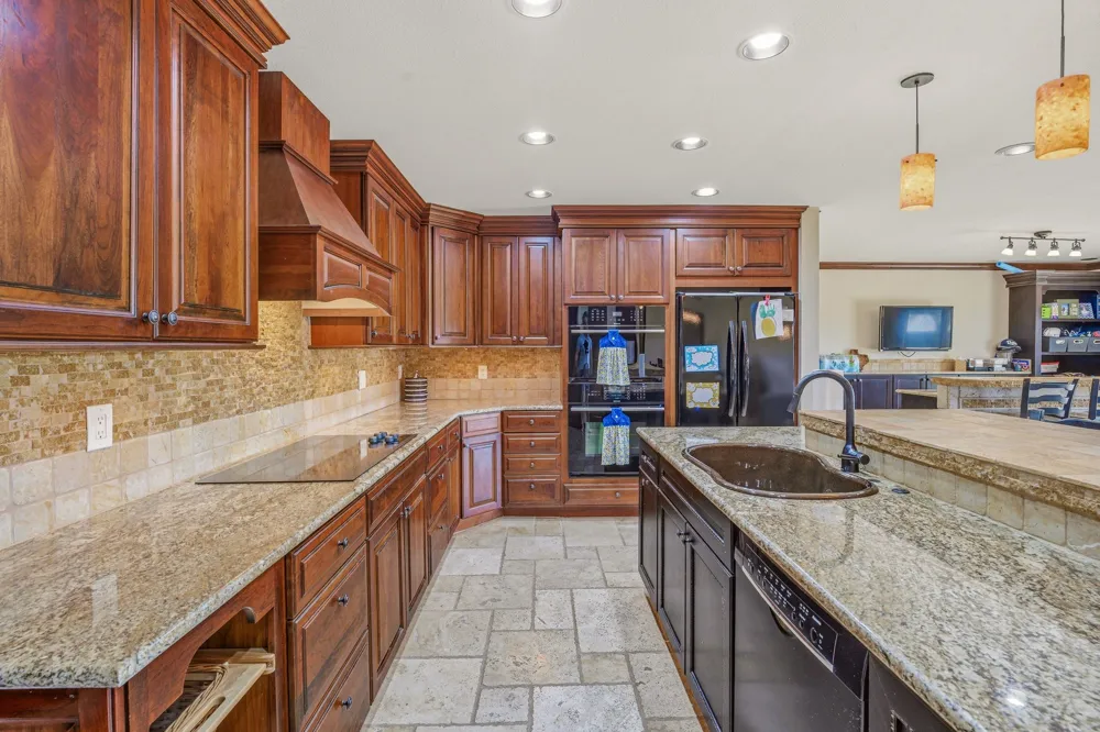 3301 LaVilla Road Possum Kingdom Lake, TX 76449