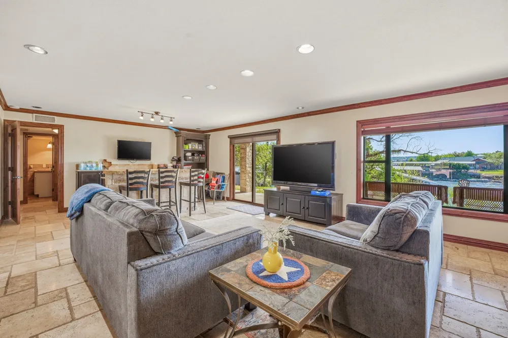 3301 LaVilla Road Possum Kingdom Lake, TX 76449