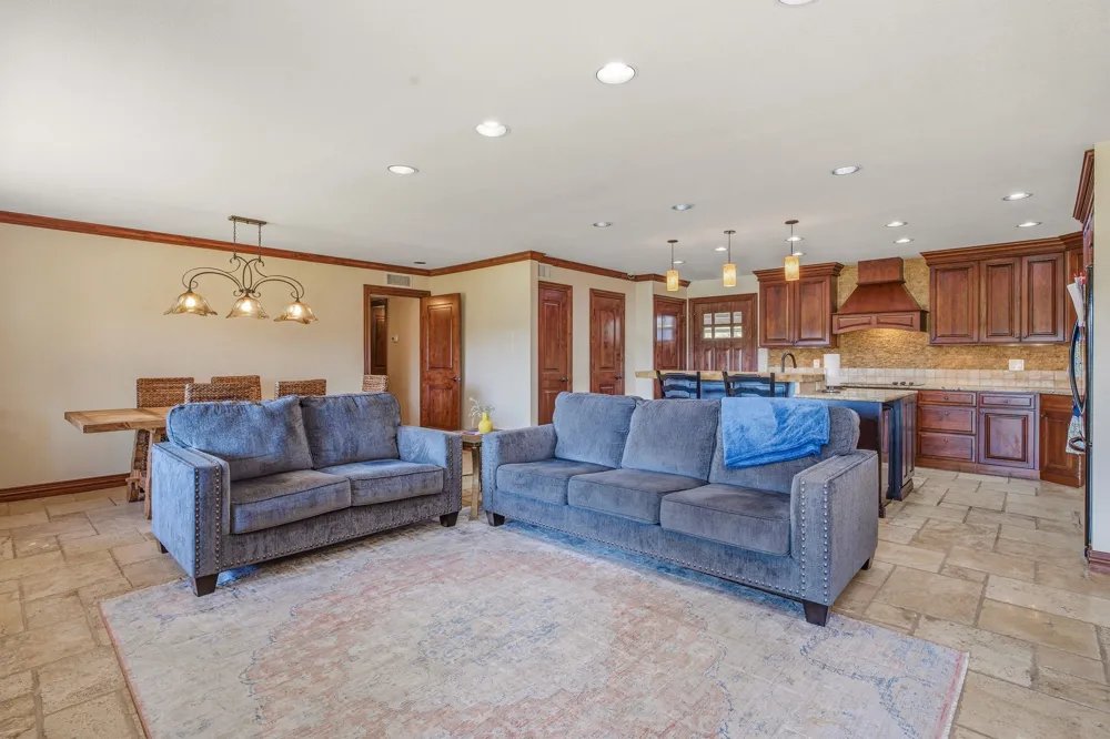 3301 LaVilla Road Possum Kingdom Lake, TX 76449