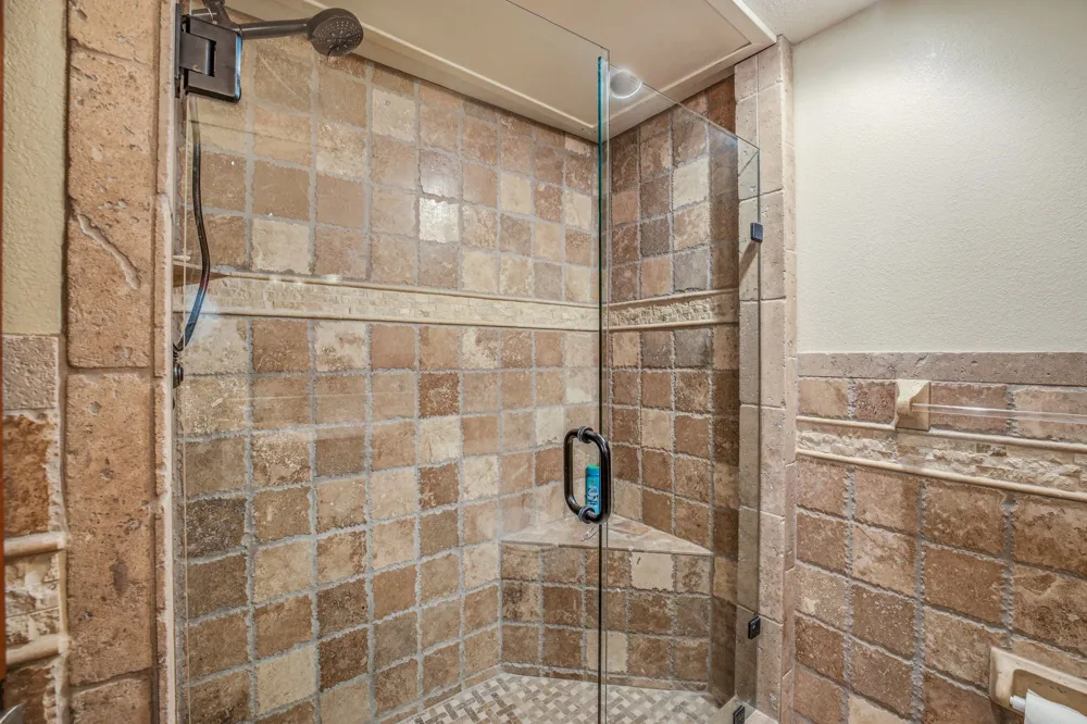 3301 LaVilla Road Possum Kingdom Lake, TX 76449