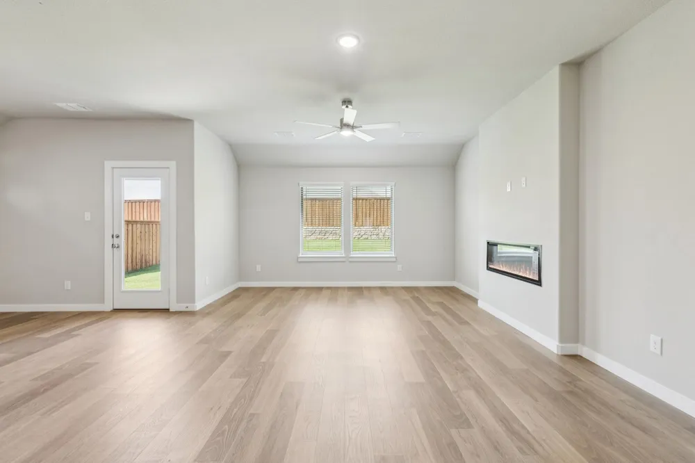 761 Lyft Lane Aledo, TX 76008