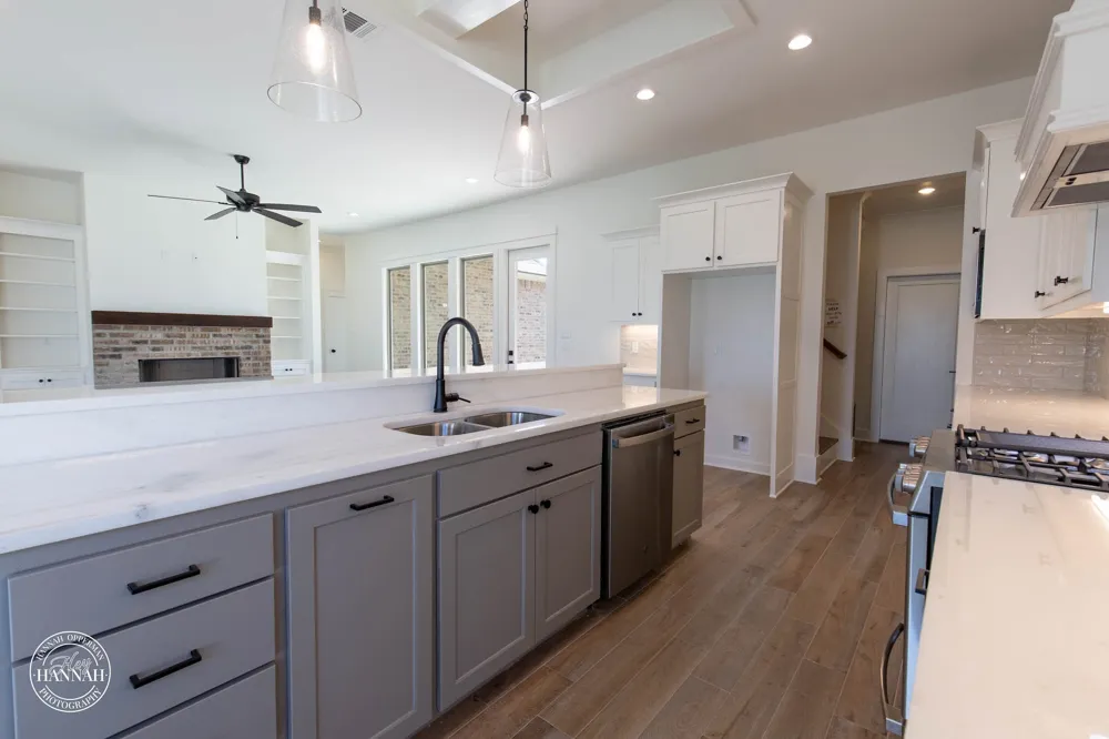 319 Newport Benton, LA 71006