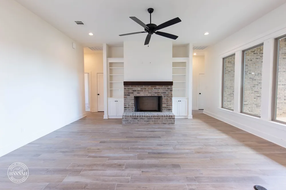 319 Newport Benton, LA 71006