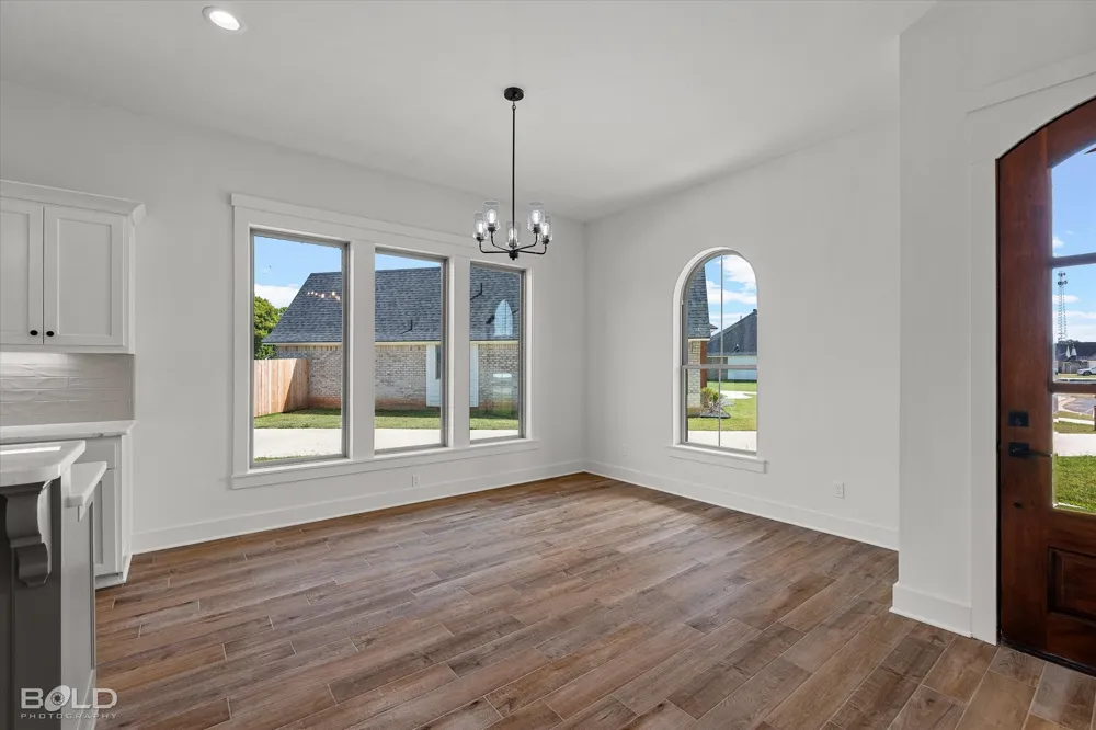 319 Newport Benton, LA 71006