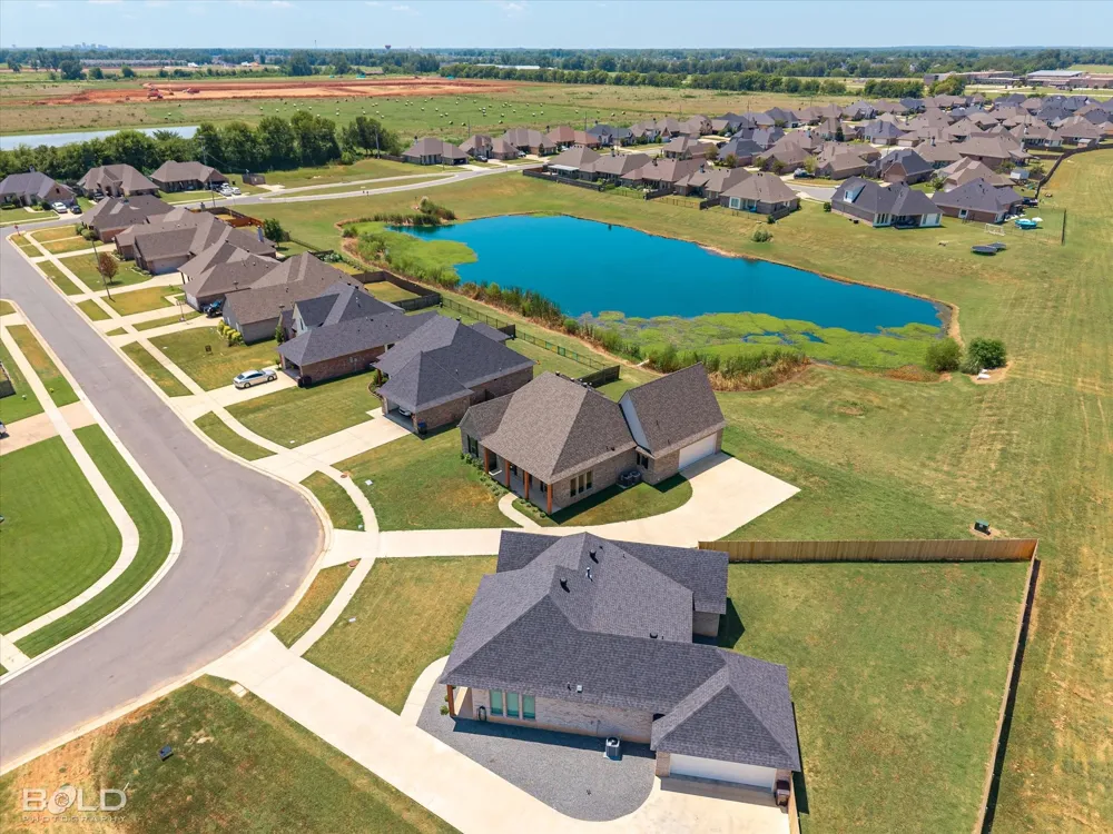 319 Newport Benton, LA 71006