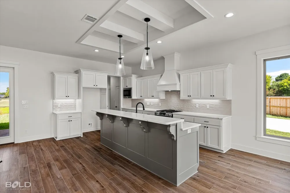 319 Newport Benton, LA 71006