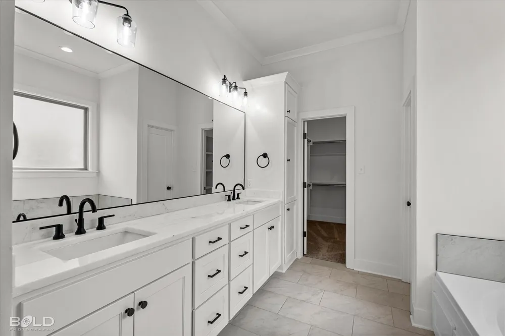 319 Newport Benton, LA 71006