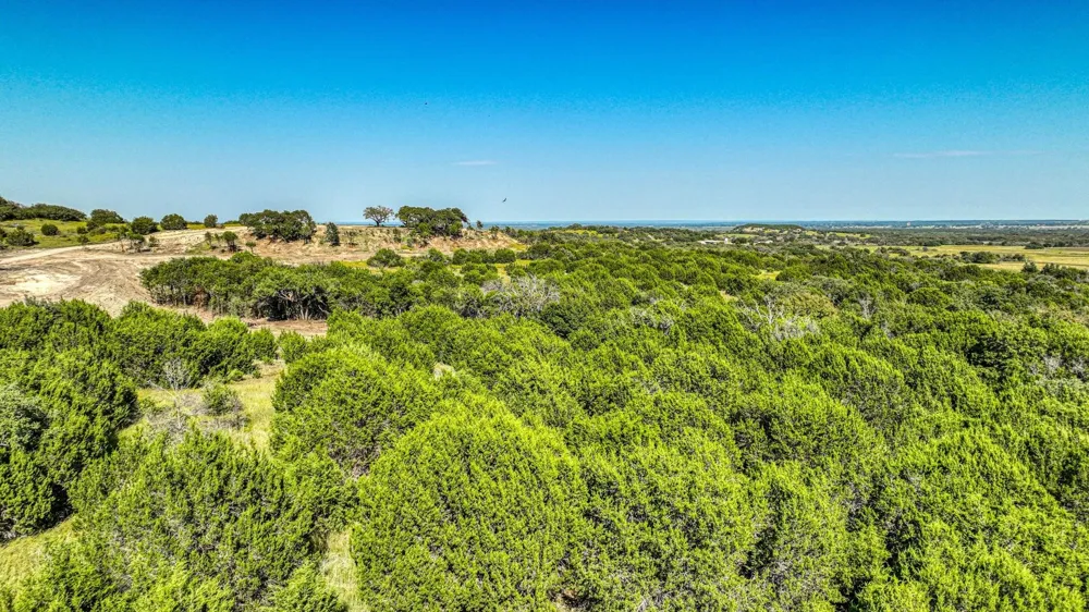 35828 US Highway 281 Lipan, TX 76462