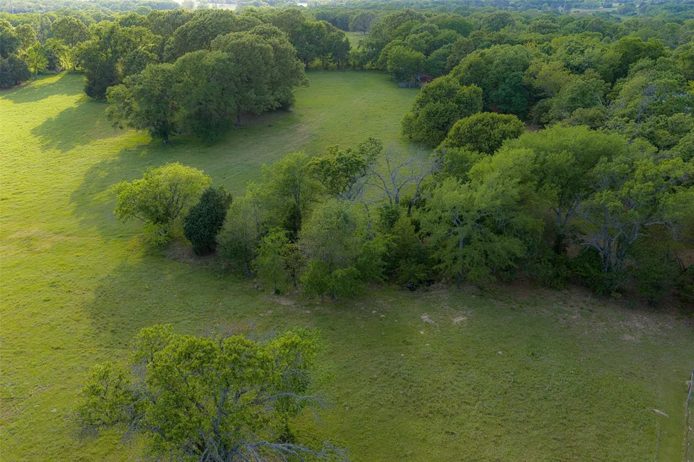 419 US Highway 175 W Eustace, TX 75124