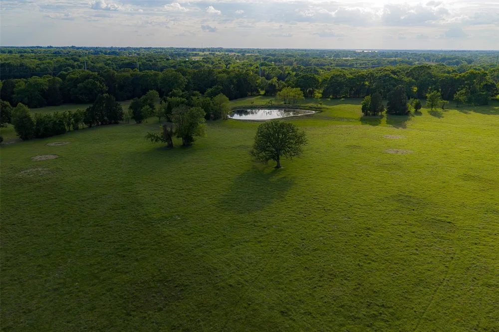 419 US Highway 175 W Eustace, TX 75124