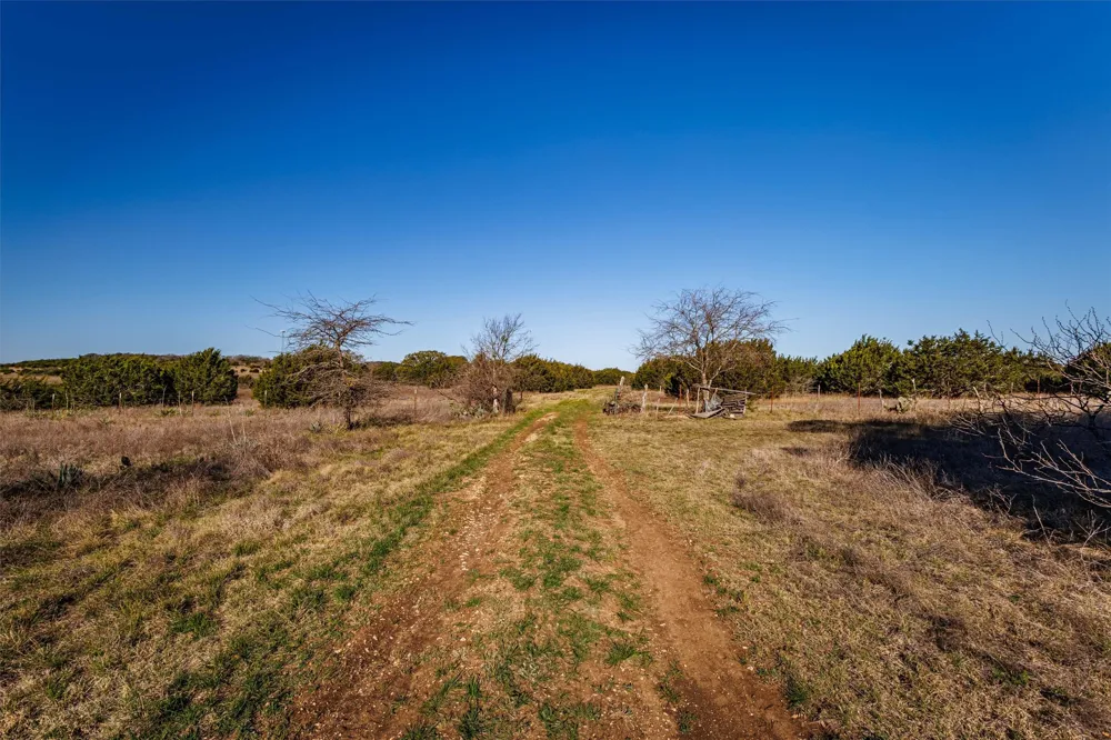STRAWS MILL ROAD Gatesville, TX 76528