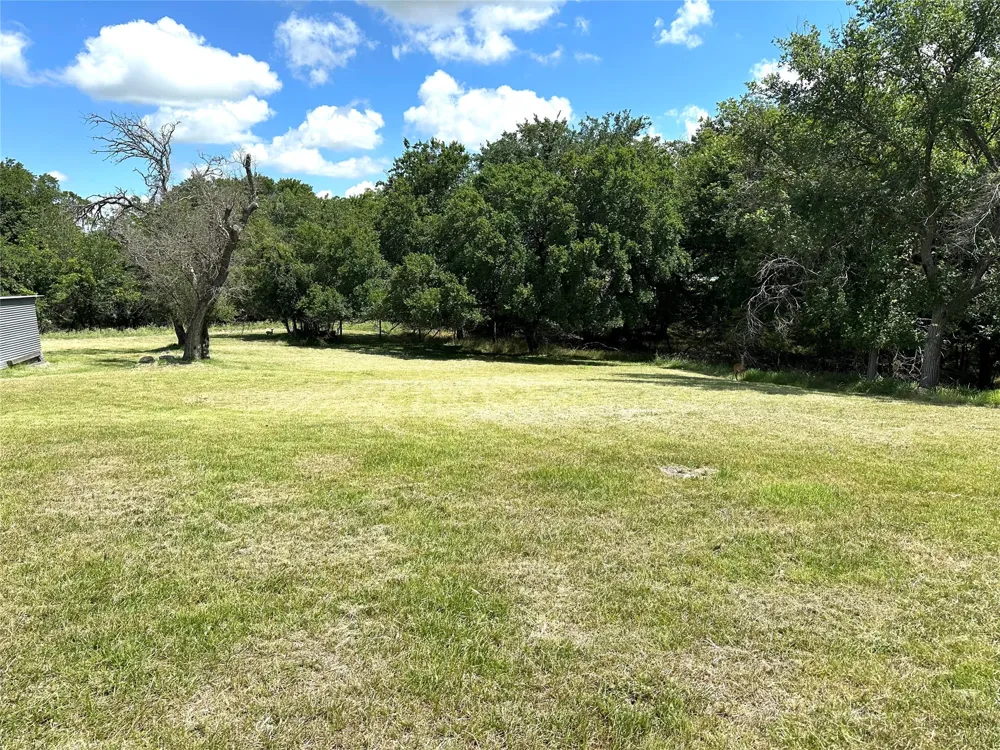 500 Apache Trail Comanche, TX 76442