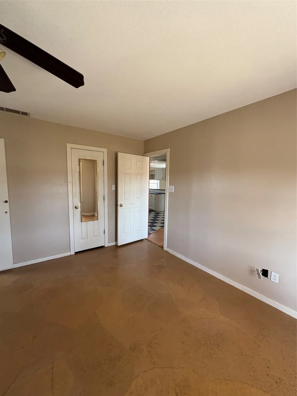 520 SH 16 N Goldthwaite, TX 76844