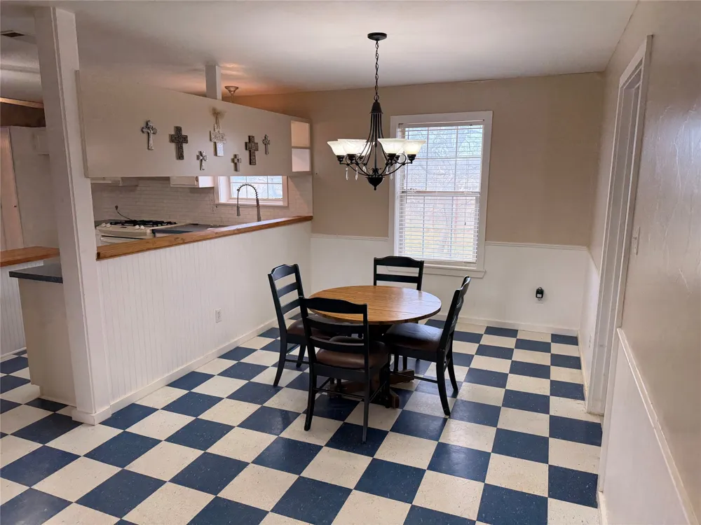520 SH 16 N Goldthwaite, TX 76844