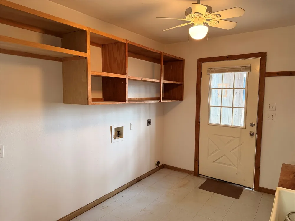 520 SH 16 N Goldthwaite, TX 76844