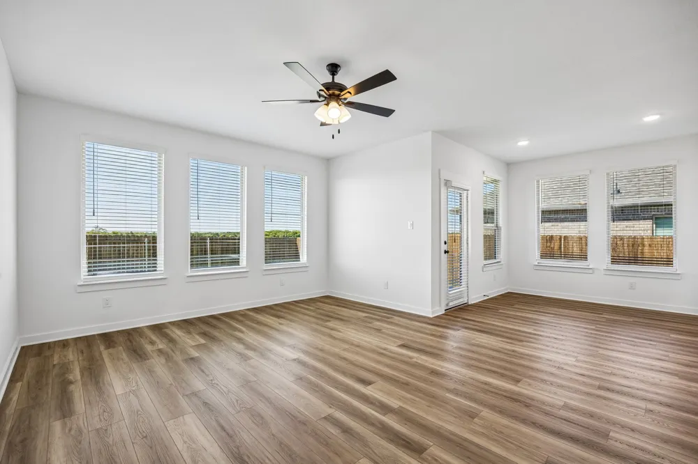 2377 Rams Horn Drive Waxahachie, TX 75167