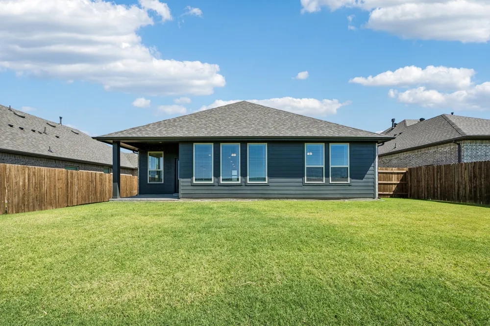 2377 Rams Horn Drive Waxahachie, TX 75167
