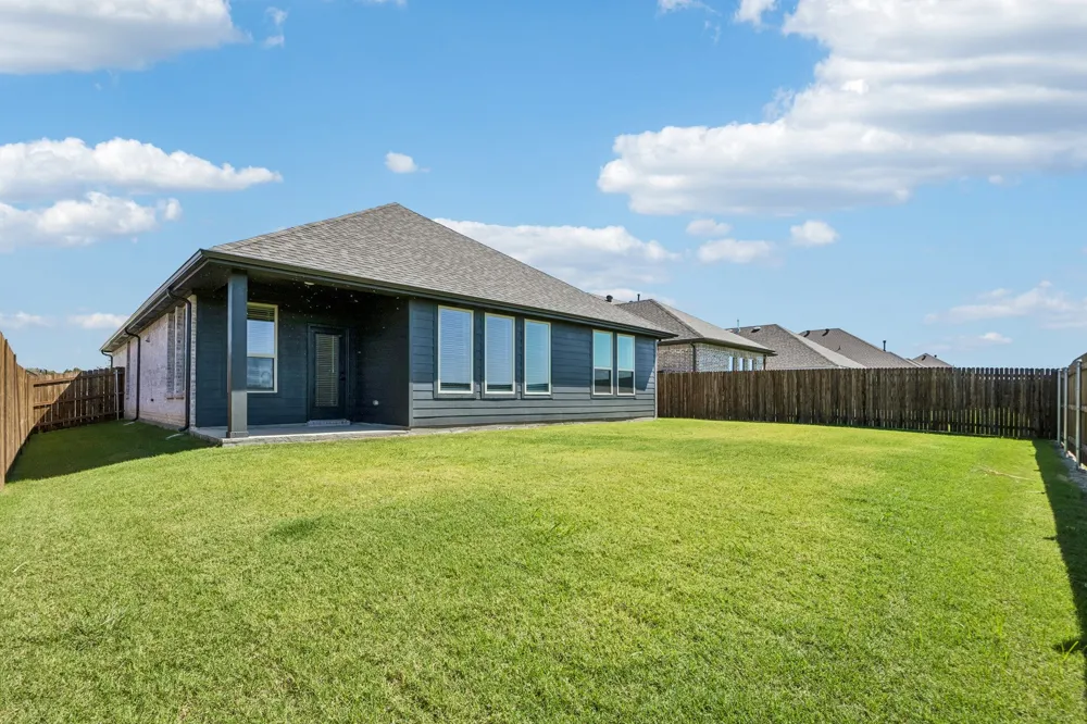 2377 Rams Horn Drive Waxahachie, TX 75167