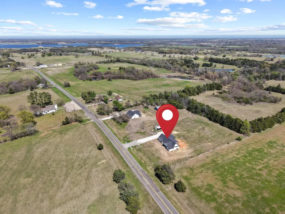14457 E FM 1396 Windom, TX 75492