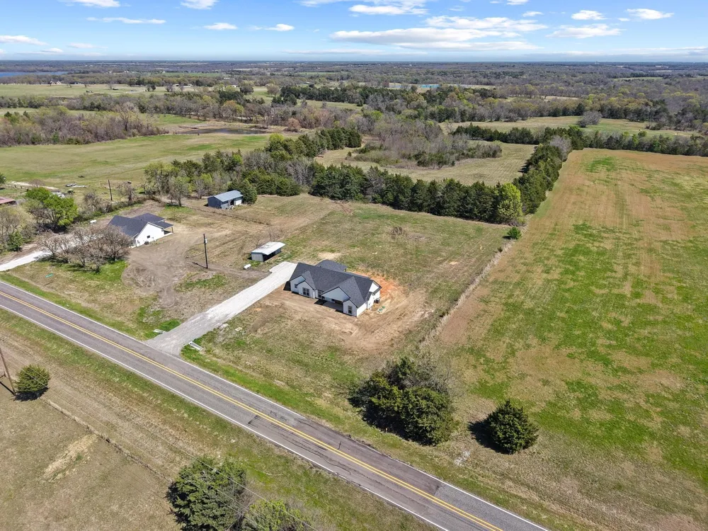 14457 E FM 1396 Windom, TX 75492