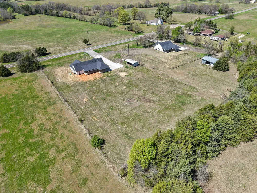 14457 E FM 1396 Windom, TX 75492