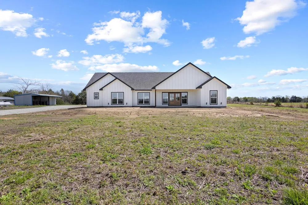 14457 E FM 1396 Windom, TX 75492