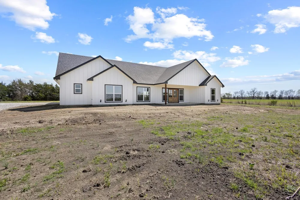 14457 E FM 1396 Windom, TX 75492
