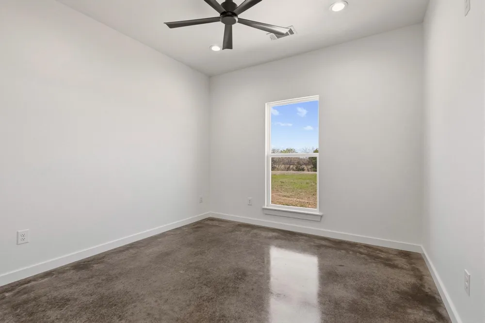 14457 E FM 1396 Windom, TX 75492