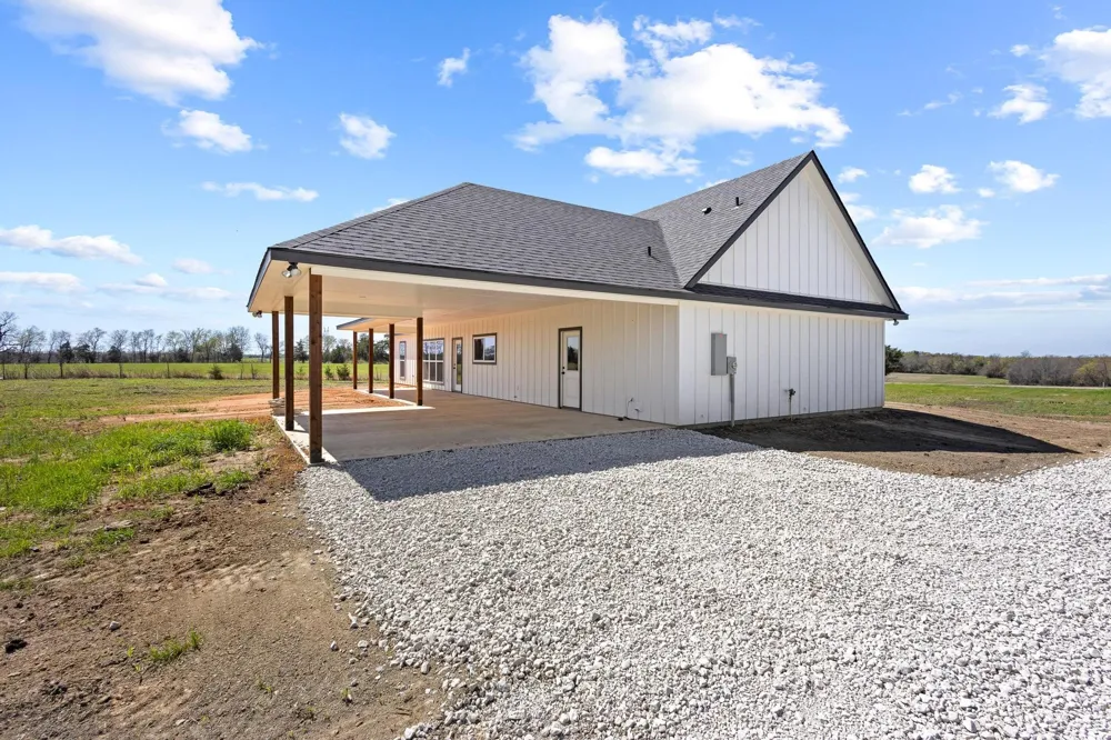 14457 E FM 1396 Windom, TX 75492